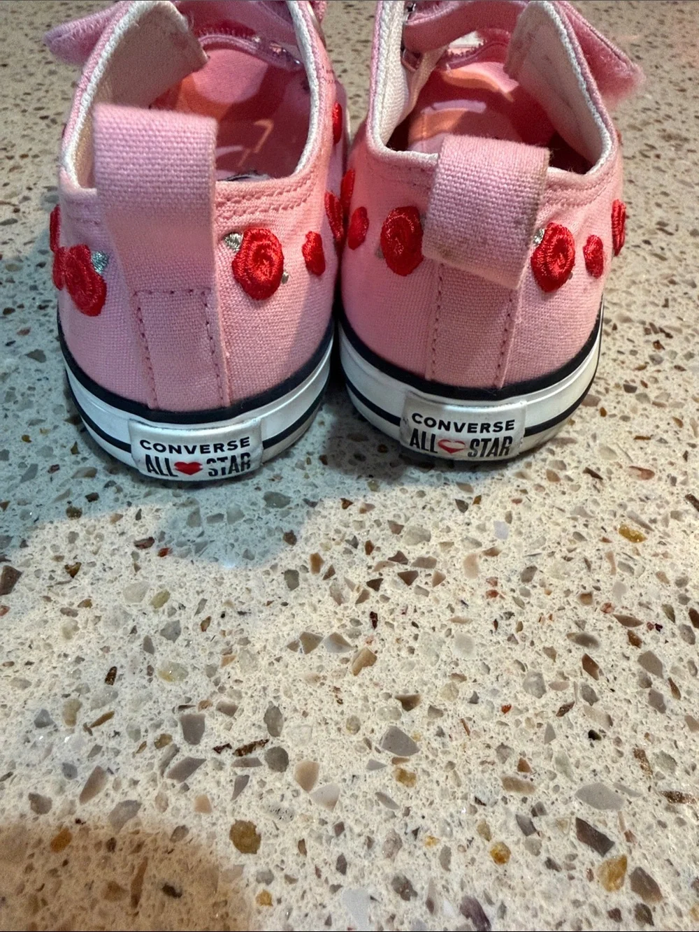 Kids' Chuck Taylor® All Star® Valentine's Day 2V Sneaker Size 9